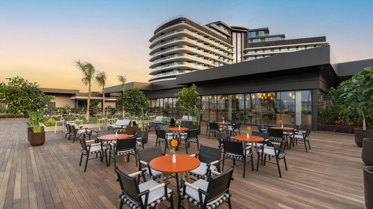 Swissotel Resort And Spa เซสเม ภายนอก รูปภาพ