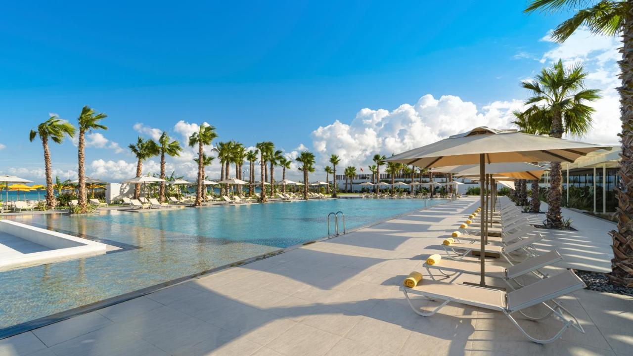 Swissotel Resort And Spa เซสเม ภายนอก รูปภาพ