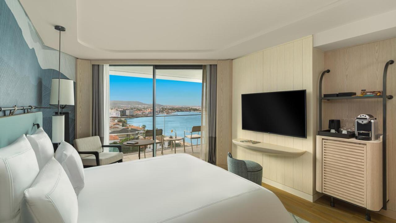 Swissotel Resort And Spa เซสเม ภายนอก รูปภาพ