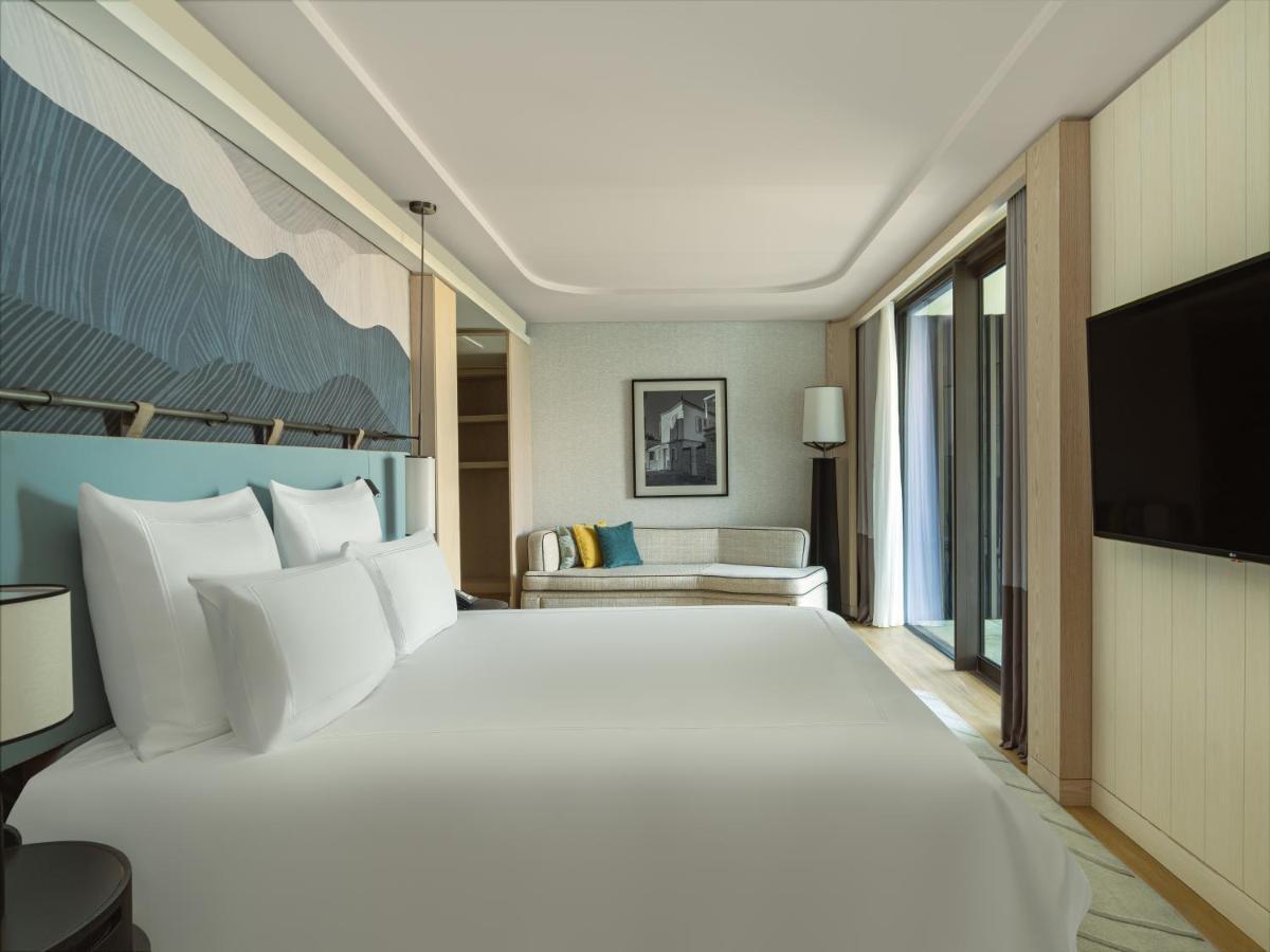Swissotel Resort And Spa เซสเม ภายนอก รูปภาพ